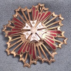 Vintage Heraldic Maltese Cross Brooch-Pendant Stacked Enamel Fraternal